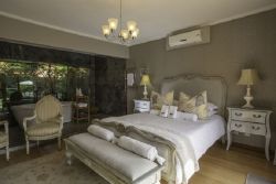 Superior Room - Shiraz