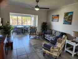 Open plan sitting area