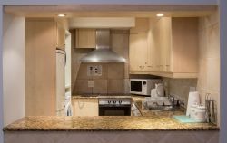 Kitchen, 1104 Bermudas