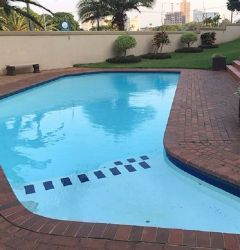 The sparkling Swimming Pool