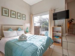 Deluxe Studio Apartment - 20B Belladonna
