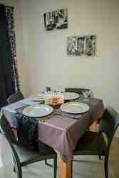 Seating for 4