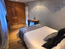 Deluxe 2- Bedroom Cottage