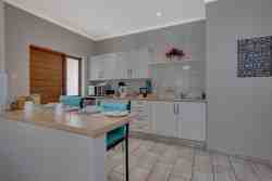 Morello Suite's kitchenette and breakfast counter