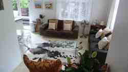2 bed 2 bath unit living room