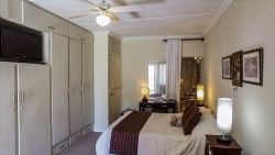 FAMILY ROOM and en-suite bathroom