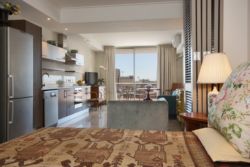 Lounge to Balcony