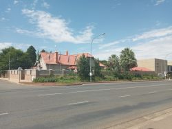 Oliver Road Street View