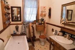 Bathroom for Room 3
