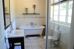 Bathroom room 3