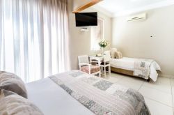 Family room (3 guests)