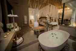HIMBA HONEYMOON SUITE