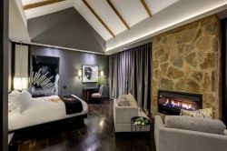 Luxury Suite