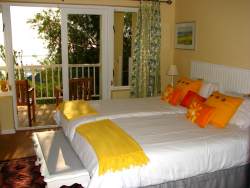 Twin Room - Sea View Apartment