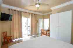 2nd. bedroom to cottage with own en-suite.