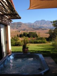 Views of the mountains from Kingfisher patio