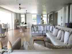Guest Lounge 