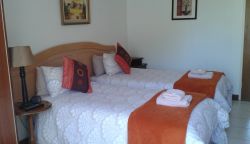 Twin bedroom