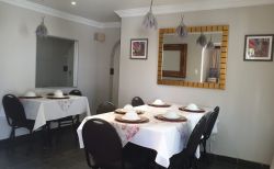 Breakfast eating area