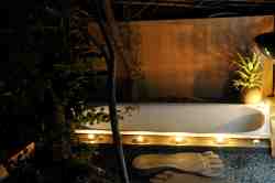 Noy Noy TiPi - outside bath