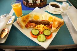 Breakfast 