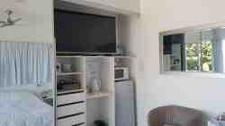 Mini kitchen facilities