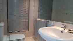 Sea-facing Bedsitter with own entrance/bathroom