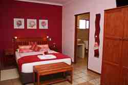 Roses Room (XL-Queen en-suite)