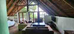 Lovina Suite