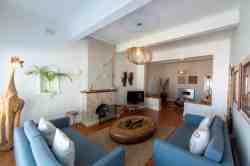 Reception lounge