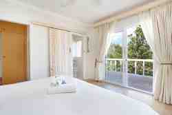 Room 3 -Balcony