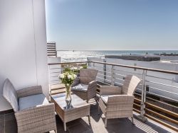 257 Eden on the Bay