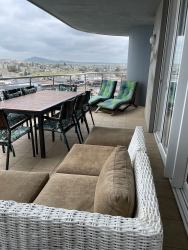 Horizon Balcony