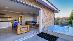 Outdoor balcony with splash pool/heated jacuzzi