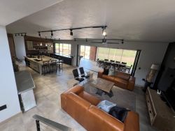Living Area 2