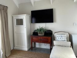 Bougain Villa Studio 2