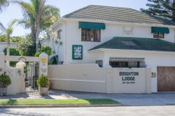 5th Avenue Entrance to Brighton Lodge