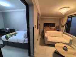 Family room suite with two beds in Sererate areas