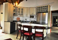 Cottage - Fully equipped kitchen  