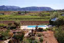 Calitzdorp Country House Pool and View