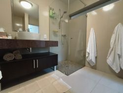 Self-catering Luxury Home