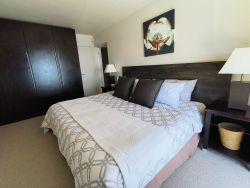Self-catering Luxury Home