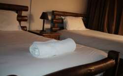 Rooms with Twin Beds