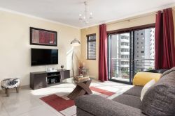 404 Knightsbridge