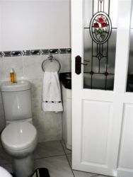 bathroom of Romantic unit