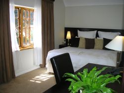 CALEDON 302 COTSWOLD HOUSE EXECUTIVE KING BED  OR TWIN BETS