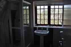 DARLING 207  BATHROOM
