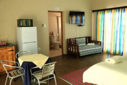 room nr 7 Big screen TV and kitchenette