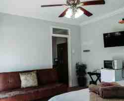 Triple Room - Sofa bed can be converted to three quarter bed