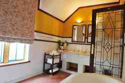 Superior Suite Bathroom